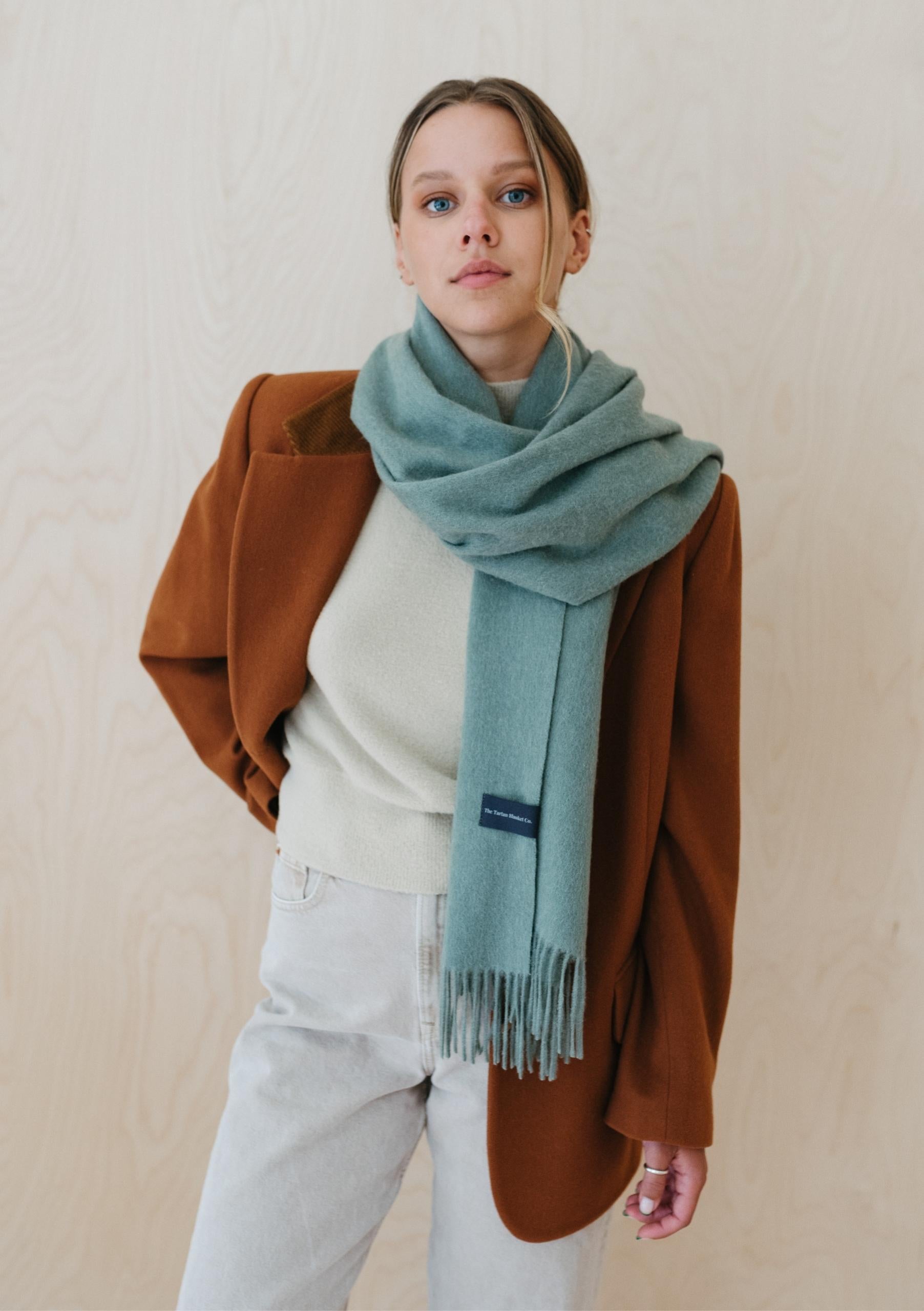 Lambswool Oversized Scarf In Sage Melange – TBCo