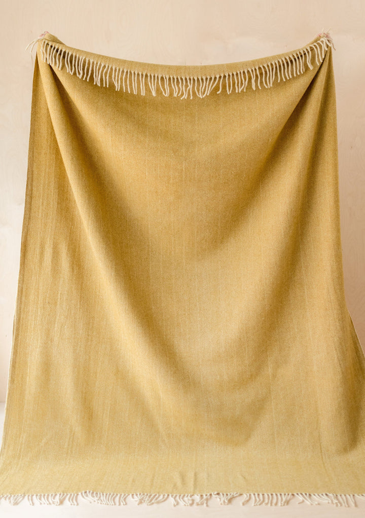 Recycled Wool Extra Large Blanket in Mustard Herringbone