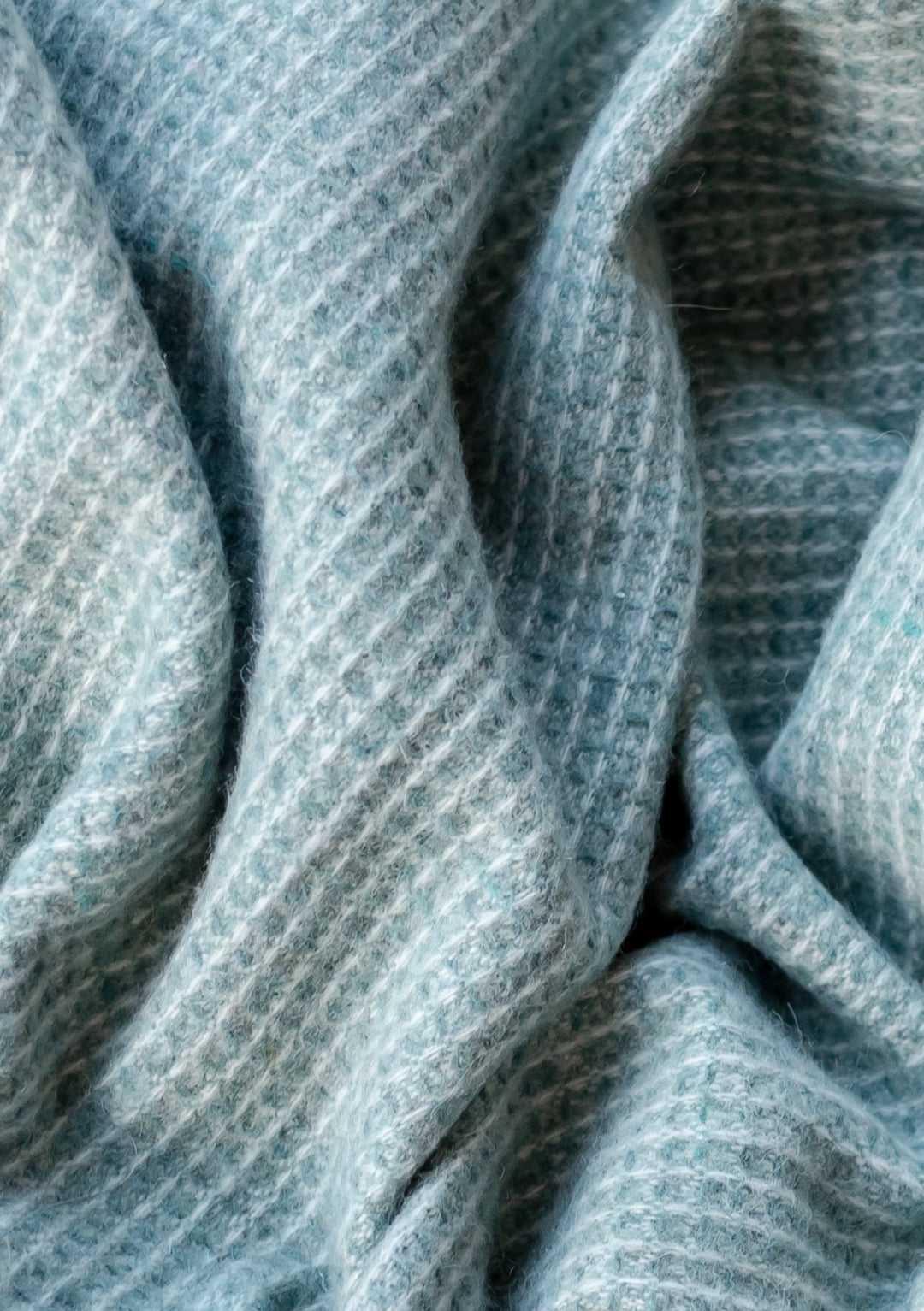 Recycled Wool Waffle Blanket in Sage – TBCo