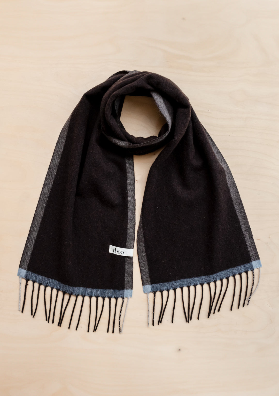 Cashmere & Merino Scarf in Brown Contrast Edge