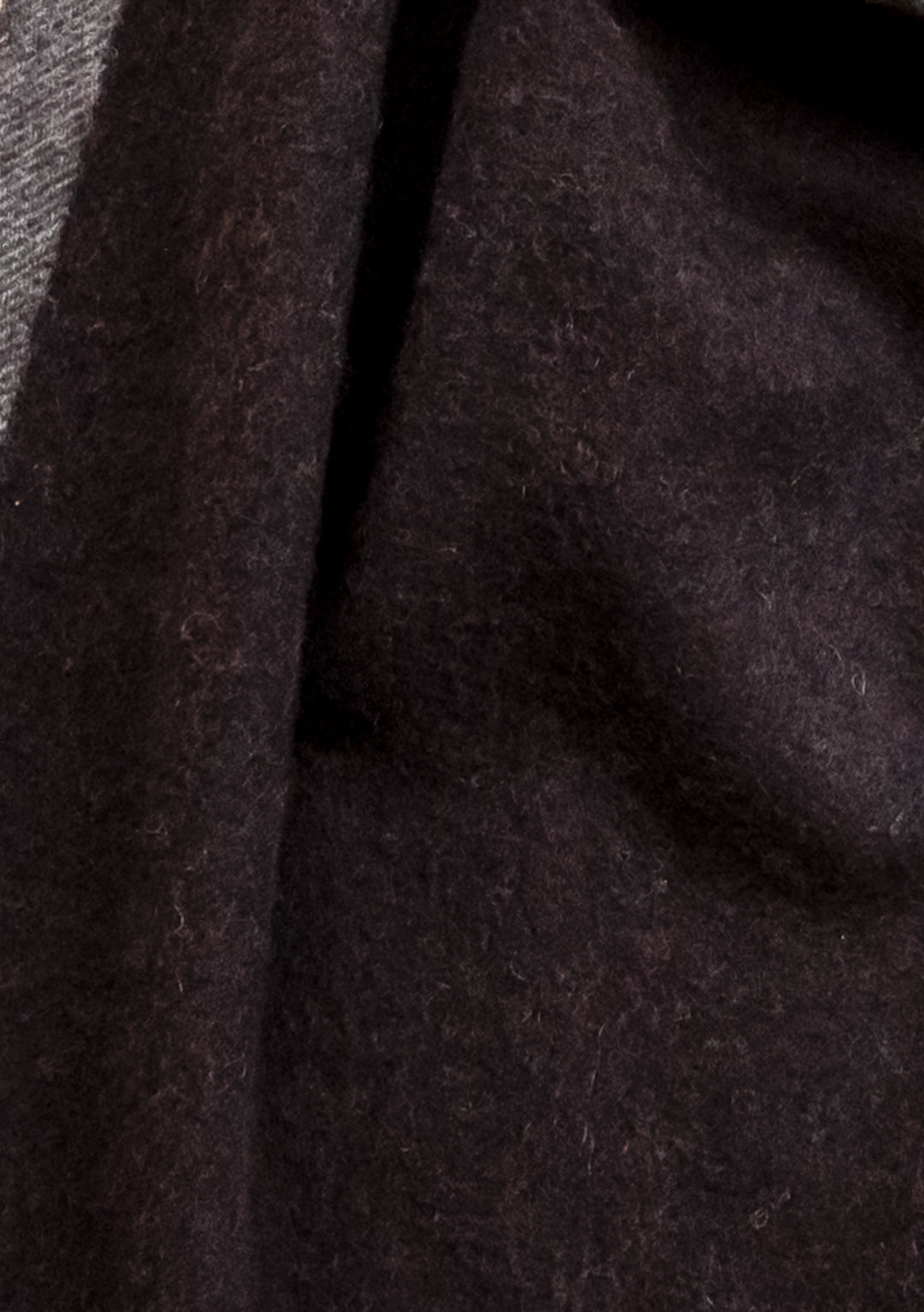 Cashmere & Merino Scarf in Brown Contrast Edge