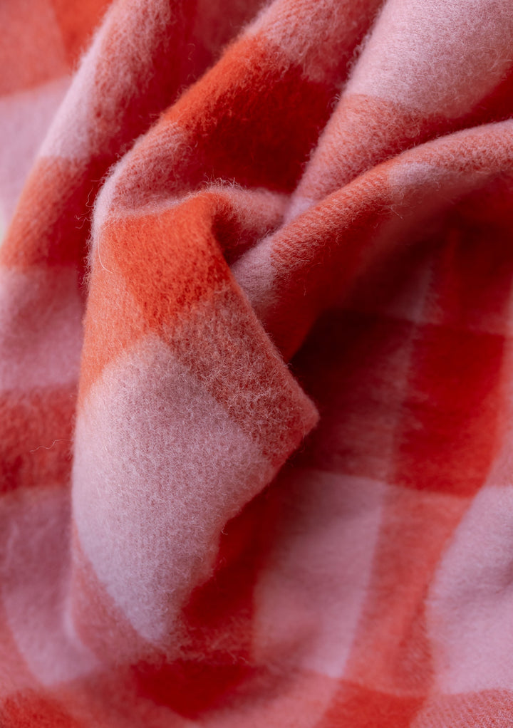 Lambswool Oversized Scarf in Pink Check