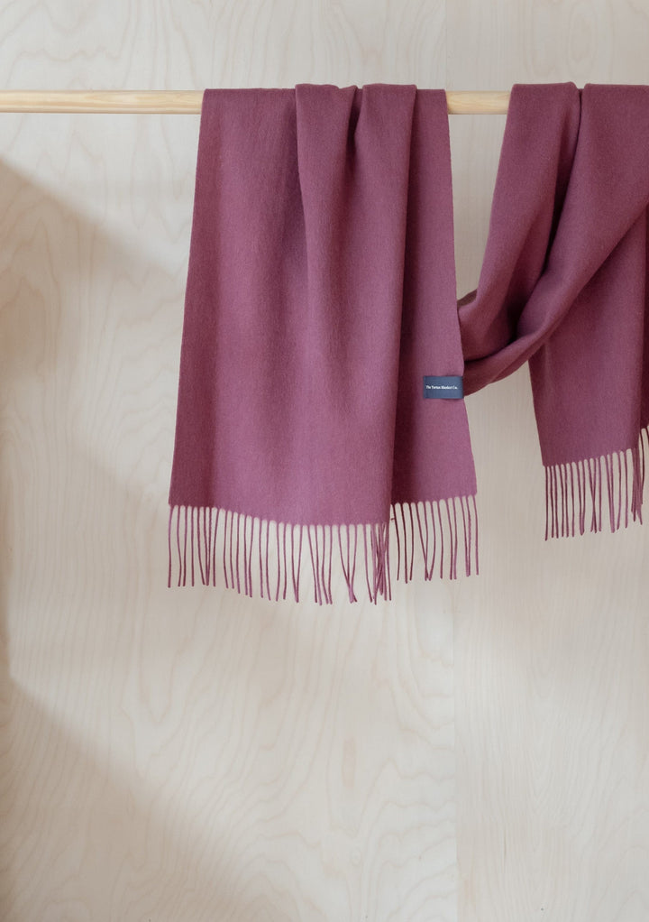 Lambswool Oversized Scarf in Mulberry