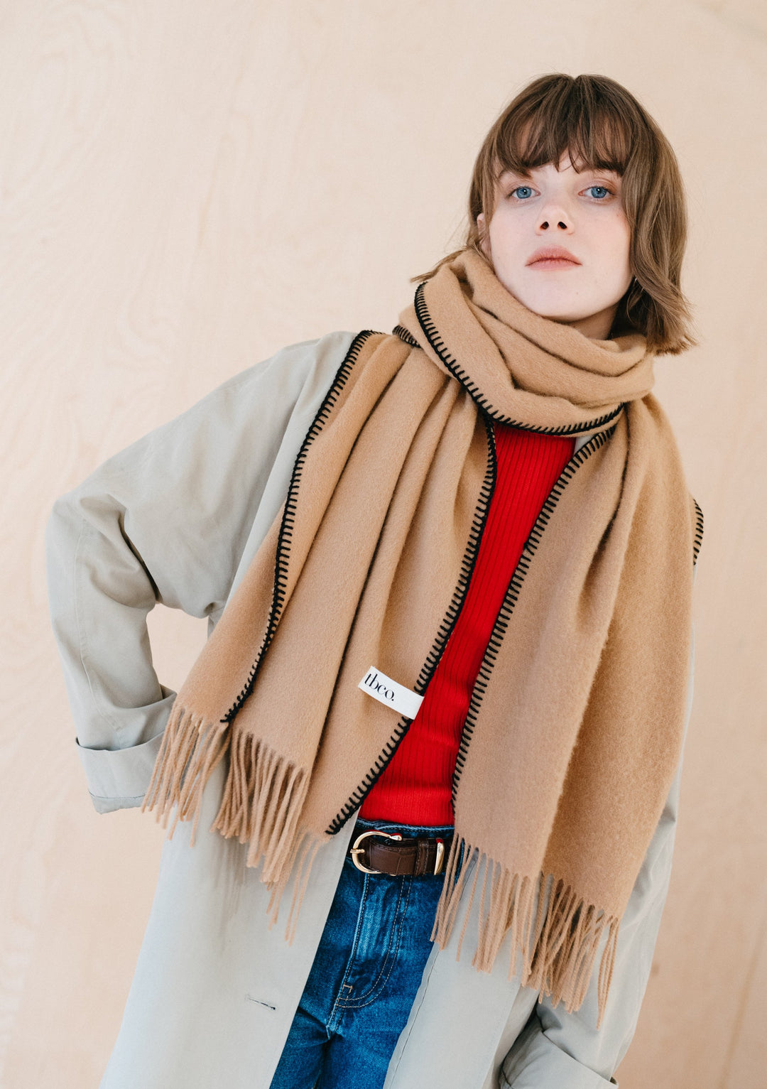 Lambswool Oversized Scarf in Camel Stitch