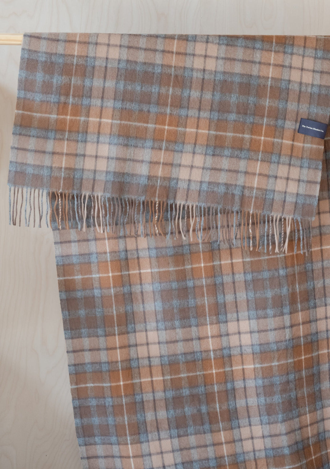 Écharpe de couverture en laine d’agneau en tartan naturel Buchanan