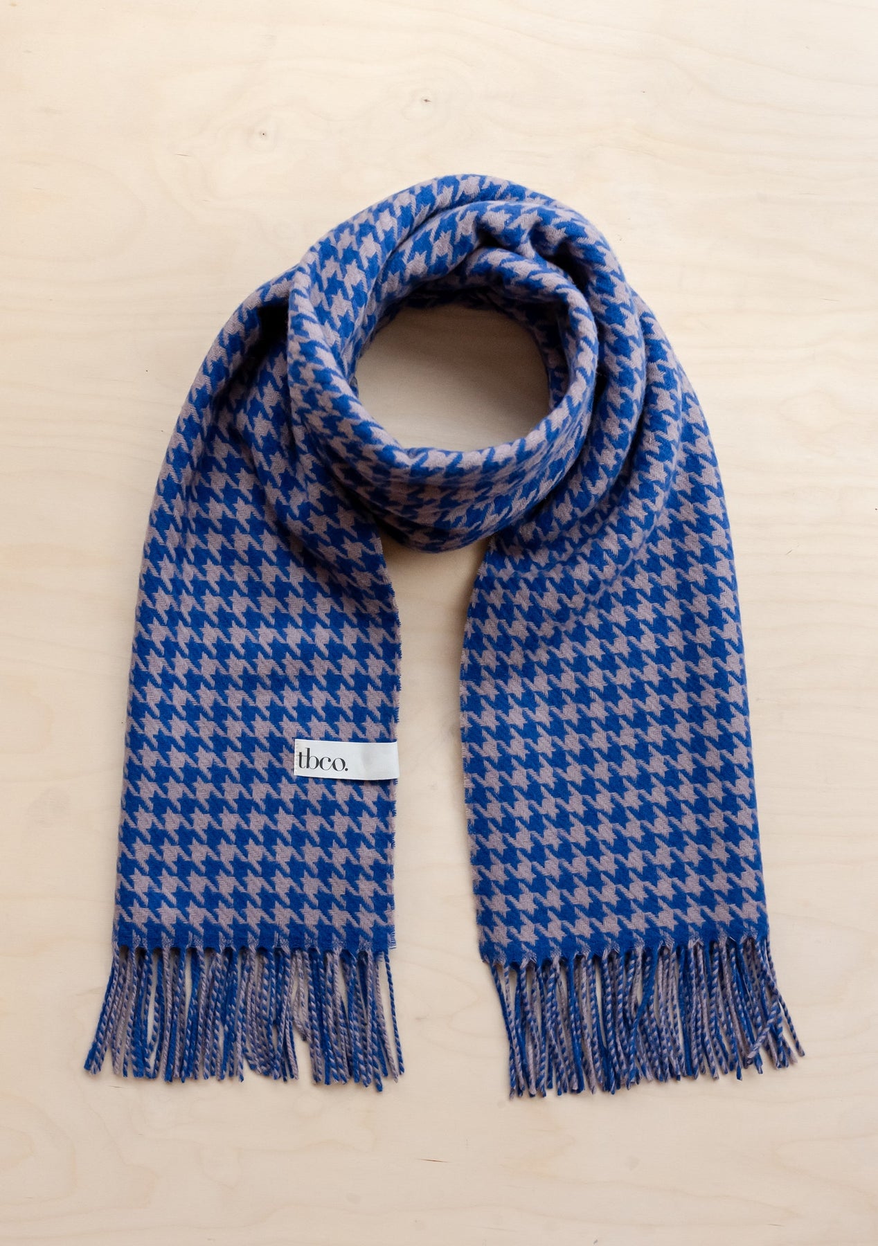 Lambswool Scarf in Slate Houndstooth