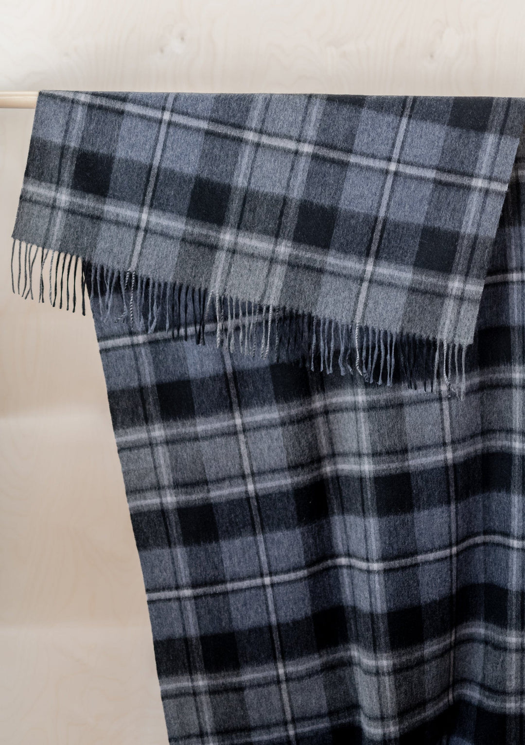 Lambswool Blanket Scarf in Macrae Grey Tartan