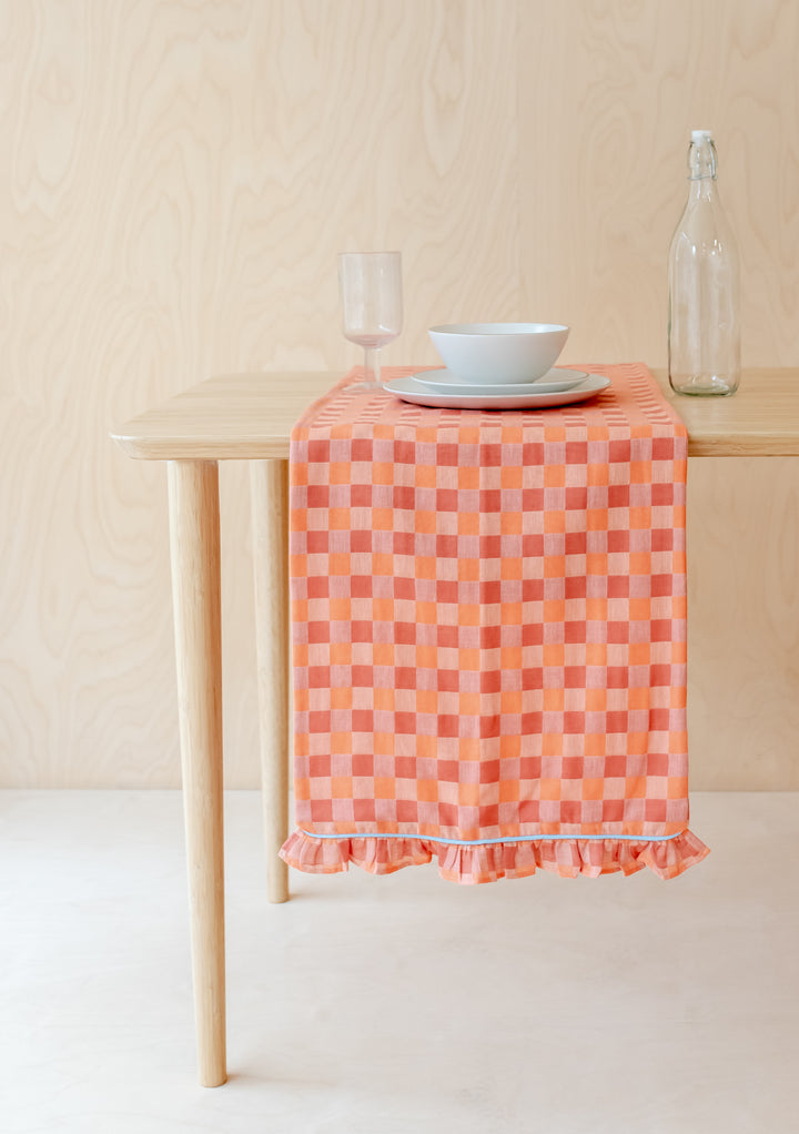 Chemin de table en coton en damier abricot