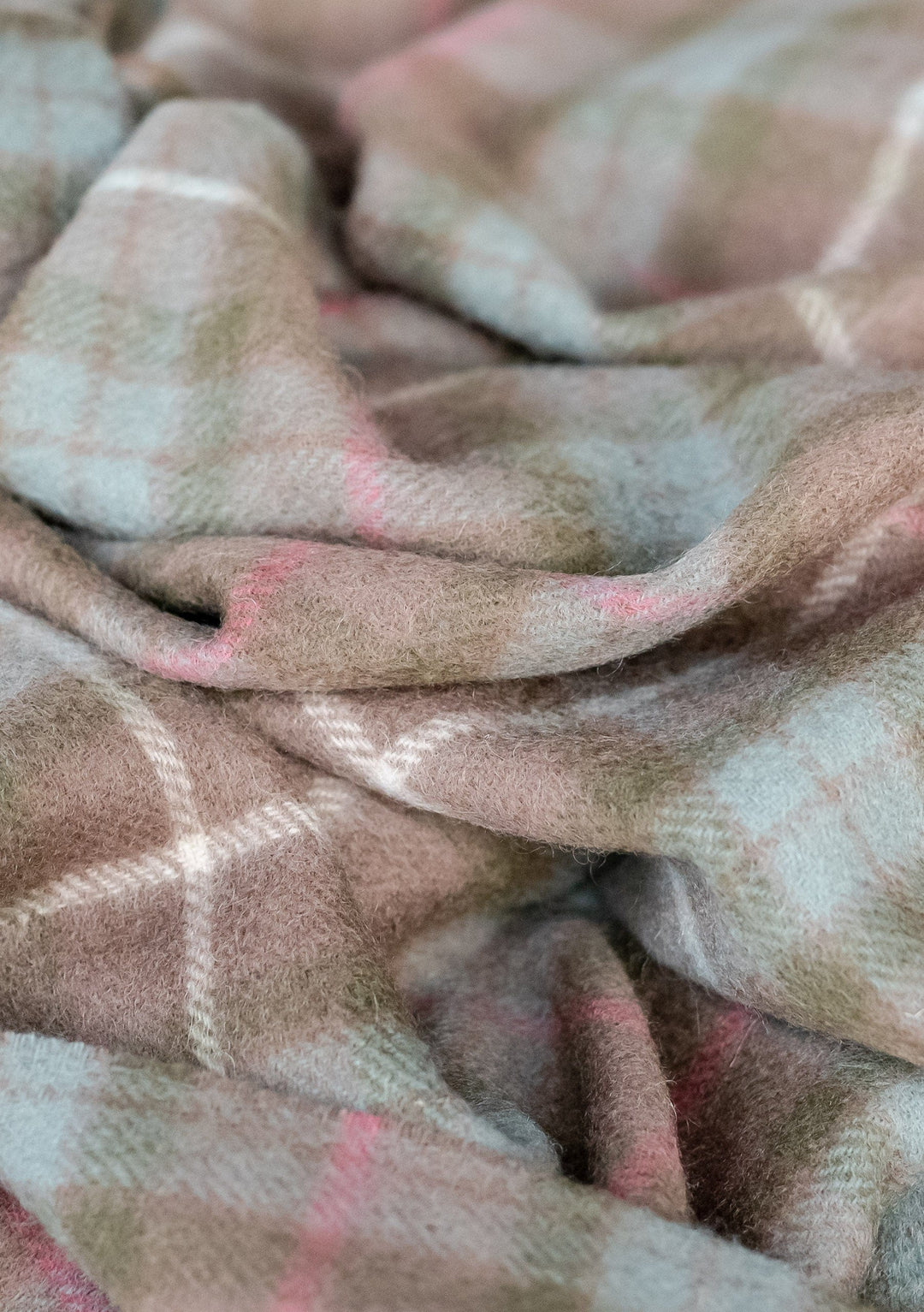 Lambswool Blanket Scarf in Fraser Hunting Weathered Tartan